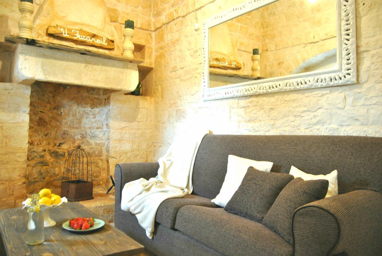 アルベロベッロ Trulli Sciummo Relais Bed & Breakfast エクステリア 写真