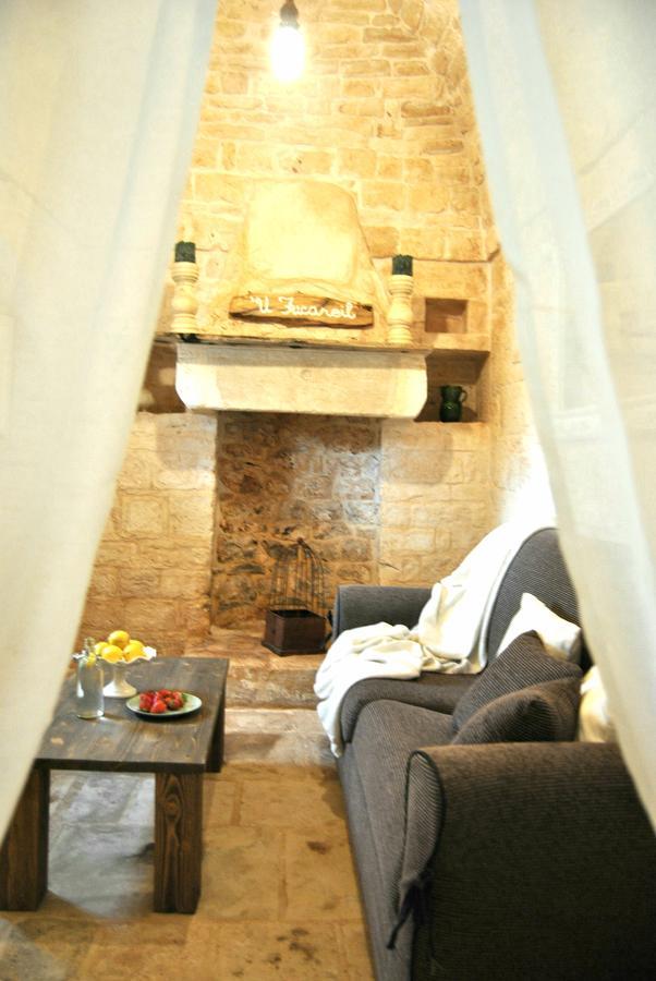 アルベロベッロ Trulli Sciummo Relais Bed & Breakfast エクステリア 写真