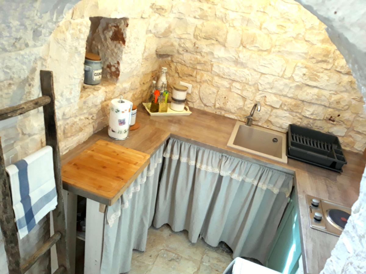 アルベロベッロ Trulli Sciummo Relais Bed & Breakfast エクステリア 写真