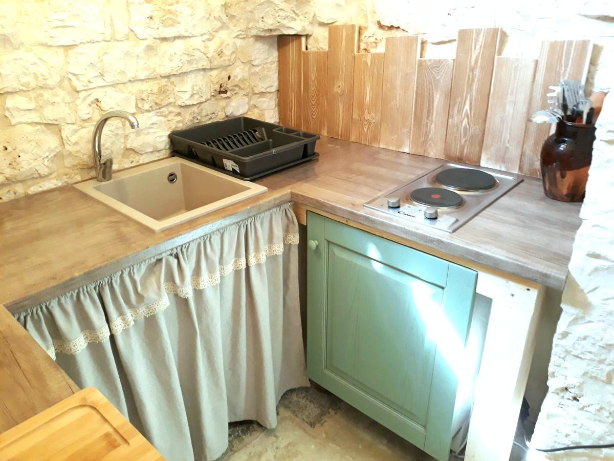 アルベロベッロ Trulli Sciummo Relais Bed & Breakfast エクステリア 写真