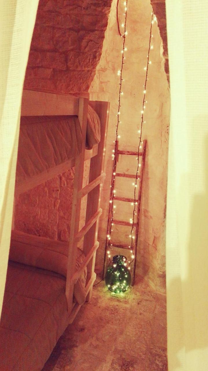 アルベロベッロ Trulli Sciummo Relais Bed & Breakfast エクステリア 写真