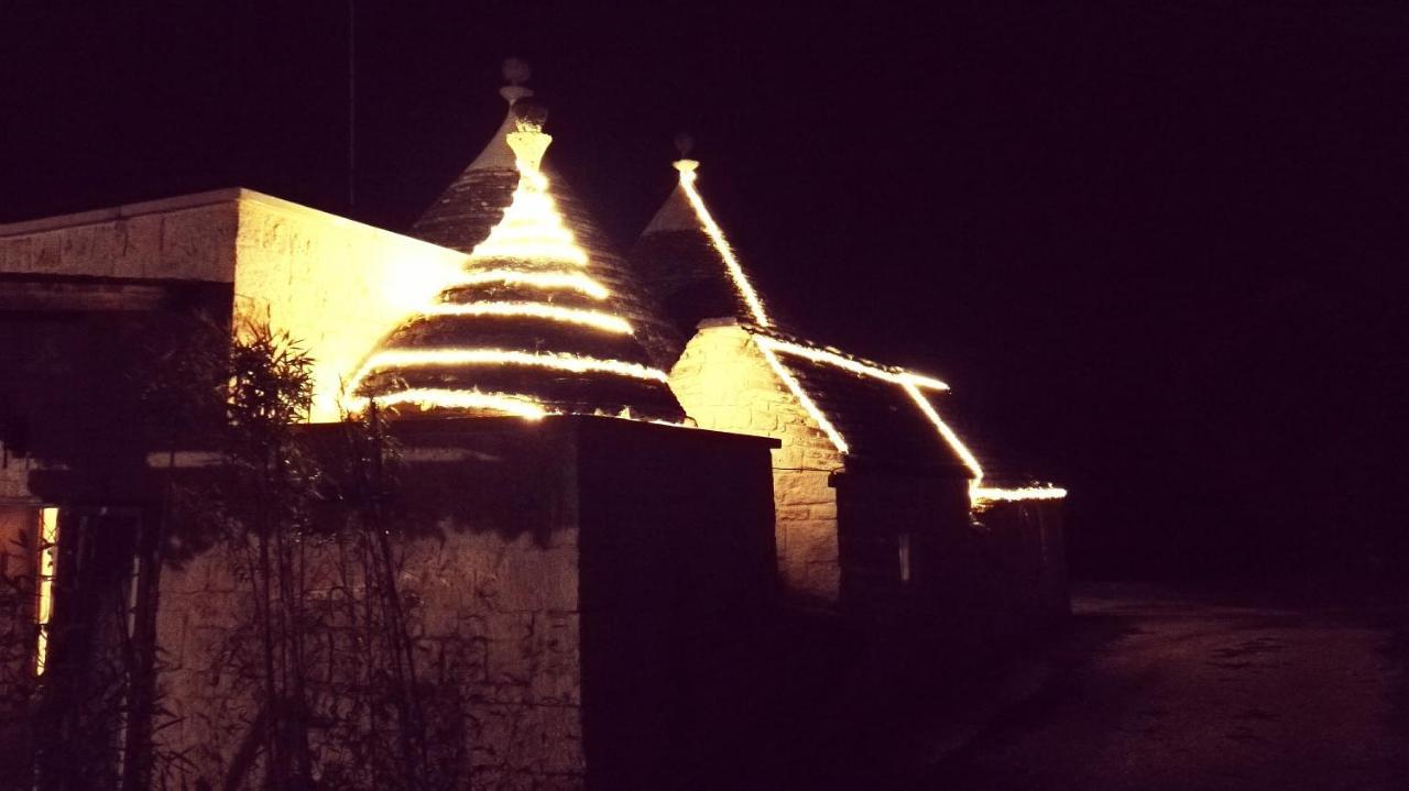 アルベロベッロ Trulli Sciummo Relais Bed & Breakfast エクステリア 写真