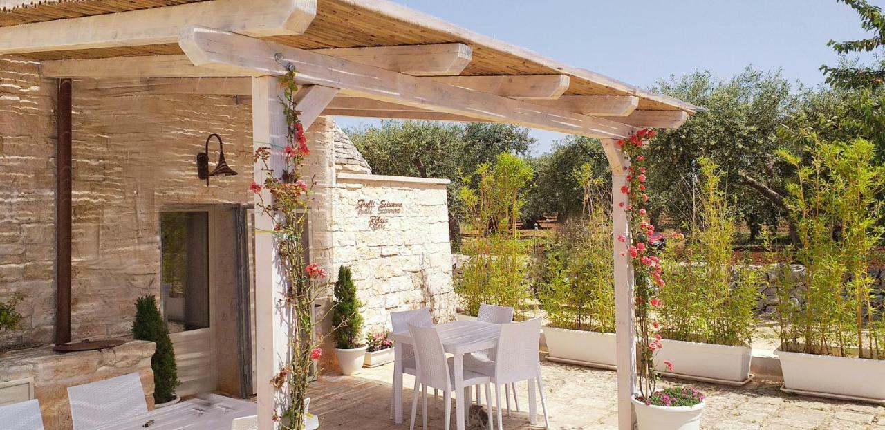 アルベロベッロ Trulli Sciummo Relais Bed & Breakfast エクステリア 写真